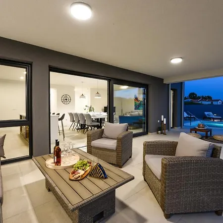 Roko Villa *